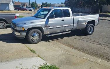 Photo of a 2001 Dodge RAM 3500 4 Door Extended Cab Pickup for sale