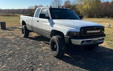 Photo of a 1999 Dodge RAM 2500 4 Door Extended Cab Pickup for sale