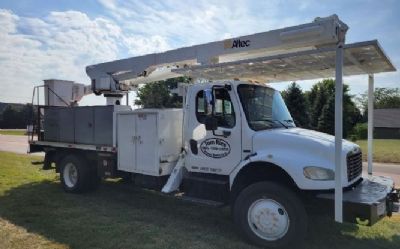 Photo of a 2006 Freightliner Business Class M2 106 Bucket Truck for sale