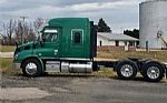 2017 Cascadia Thumbnail 2