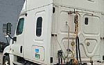 2013 Cascadia Thumbnail 7