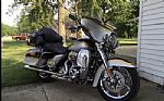 2012 CVO Ultra Classic Thumbnail 1