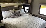 2022 Vacationer 33C Thumbnail 23