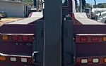 2016 T680 Thumbnail 3