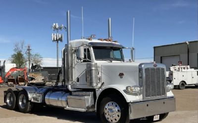 Photo of a 2014 Peterbilt 388 Day Cab Trucks for sale