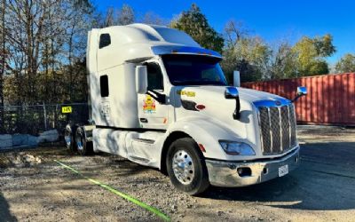Photo of a 2022 Peterbilt 579 for sale