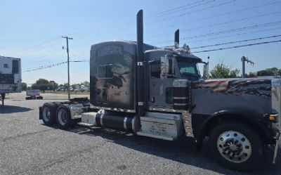 Photo of a 2020 Peterbilt 389 Sleeper Trucks for sale
