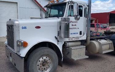 Photo of a 2005 Peterbilt 379 Day Cab Trucks for sale