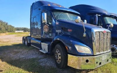 Photo of a 2013 Peterbilt 587 Sleeper Trucks for sale