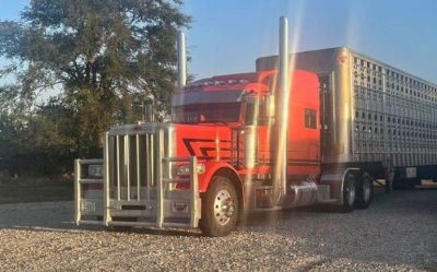 Photo of a 2017 Peterbilt 389 Sleeper Trucks for sale