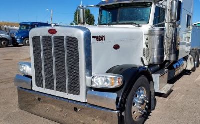 Photo of a 2019 Peterbilt 389 Sleeper Trucks for sale