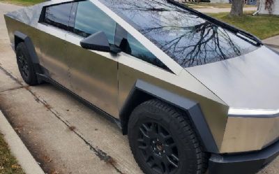 Photo of a 2024 Tesla Cybertruck Truck for sale