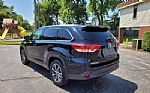 2017 Highlander XLE AWD Thumbnail 7
