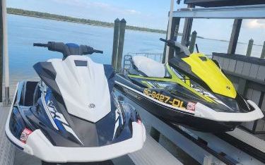 Photo of a 2019 Yamaha Waverunner Deluxe With Triton Trailer for sale