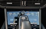 2022 Cayenne Thumbnail 21