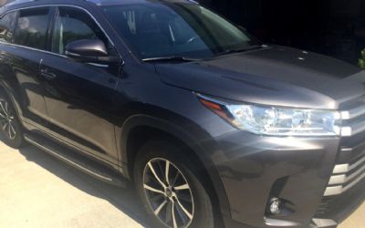 Photo of a 2018 Toyota Highlander XLE V6 FWD (natl) for sale