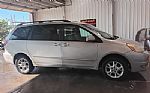 2004 SIENNA Thumbnail 2