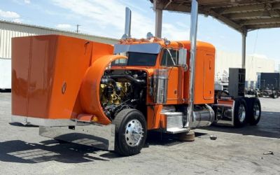 Photo of a 2001 Peterbilt 379exhd for sale