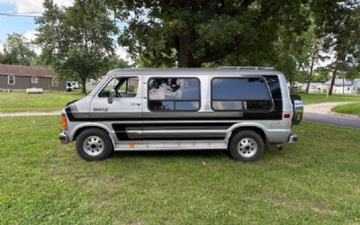 Photo of a 1987 Dodge B250 RAM Van RAM B250 Van for sale