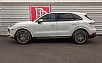 2022 Cayenne Thumbnail 37