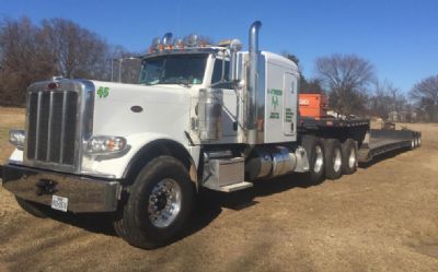 Photo of a 2014 Peterbilt 389 With XL Specialized Trailer 389 AND/OR 2019 XL Specialized Trailer for sale