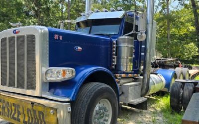 Photo of a 2012 Peterbilt 389 for sale