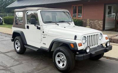 Photo of a 1999 Jeep Wrangler Sport SUV for sale