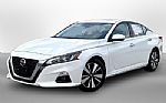 2022 Altima Thumbnail 13
