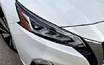 2022 Altima Thumbnail 27