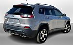2019 Cherokee Thumbnail 11