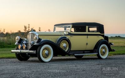 1932 Pierce-Arrow Eight Model 54 Sedan
