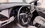 2015 SIENNA Thumbnail 11