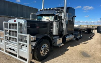 Photo of a 2023 Peterbilt 389 Conventional Sleeper Semi for sale