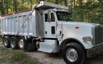 Photo of a 2016 Peterbilt 367 Dump Truck for sale