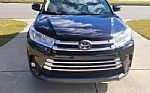 2019 Highlander XLE Thumbnail 2