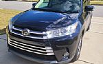 2019 Highlander XLE Thumbnail 3