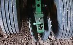 1996 12 Row Planter Thumbnail 8
