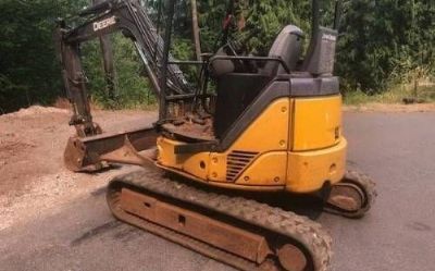 Photo of a 2007 John Deere Excavator Tractor for sale