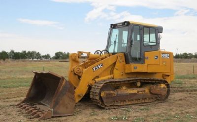 Photo of a 2004 John Deere 755C Crawler Loaders for sale