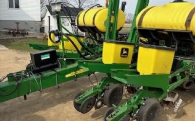 Photo of a 2003 John Deere 1760 for sale