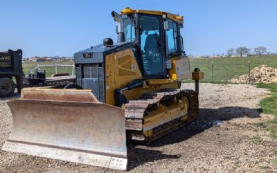 Photo of a 2022 John Deere 700L XTL 700L XLT Crawler Dozer for sale