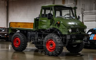 Photo of a 1990 Mercedes-Benz Unimog FLU419 for sale