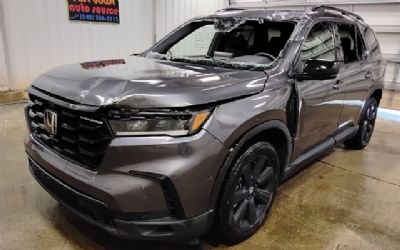 Photo of a 2025 Honda Pilot Black Edition for sale