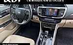 2017 Accord Sedan Thumbnail 33