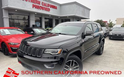 Photo of a 2018 Jeep Grand Cherokee Trailhawk SUV for sale