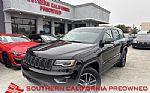 2018 Grand Cherokee Trailhawk Thumbnail 1