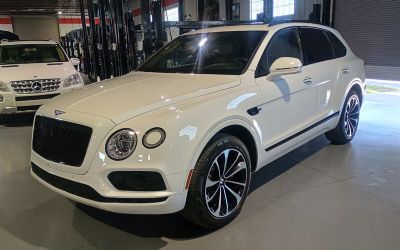 Photo of a 2019 Bentley Bentayga V8 SUV for sale