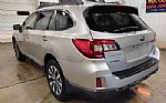 2017 Outback Thumbnail 6