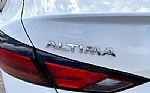 2021 Altima Thumbnail 32