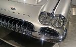 1961 Corvette convertible Thumbnail 12